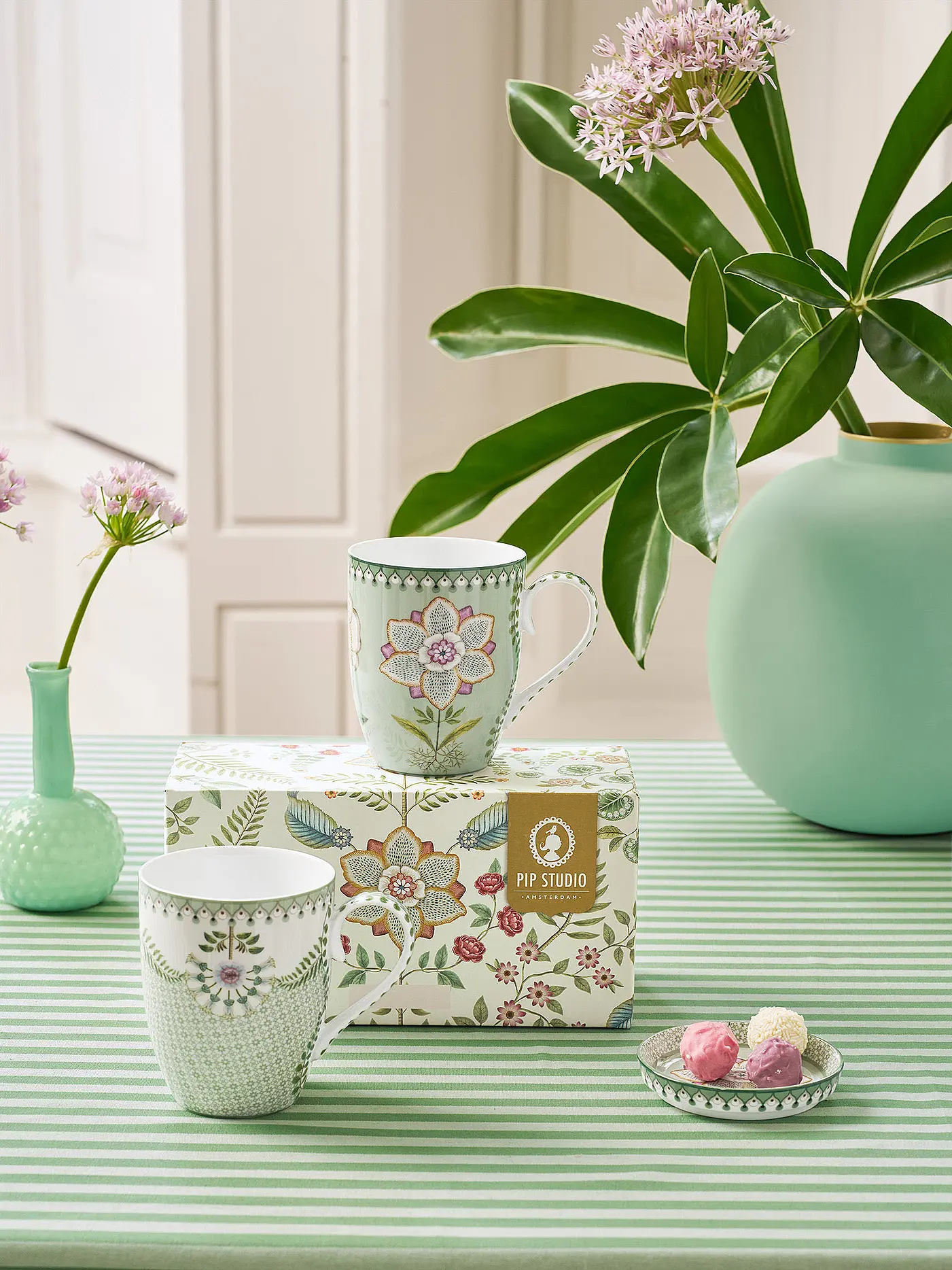 PIP STUDIO | Henkelbecher 2er Set Large LILY & LOTUS 350ml Light Green | 